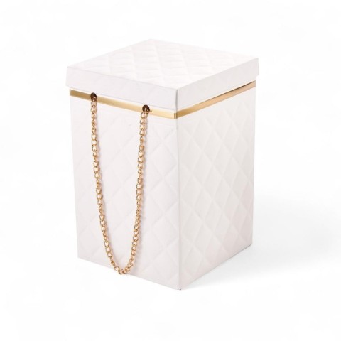 GIFT BOX BIANCO 12X12X18.7CM CON CATENA